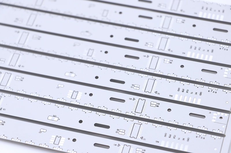 Circuit board manufacturer takes you to understand led circuit boards